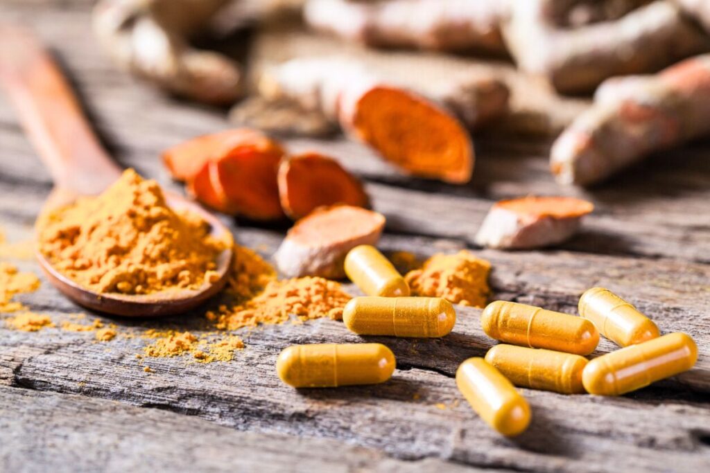 Curcuma e probiotici: la combinazione sorprendente che migliora la digestione