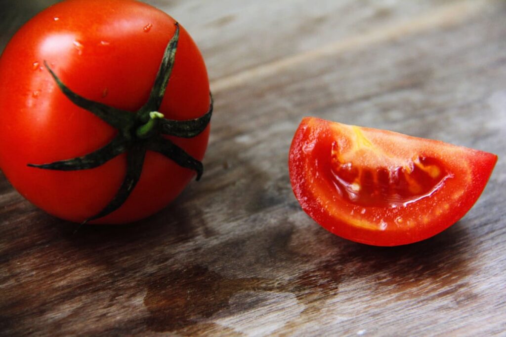 Primavera in tavola: l’ingrediente da evitare assolutamente nelle insalate