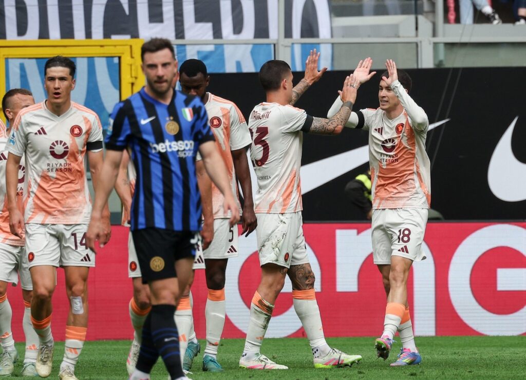 Inter sconfitta in casa dalla Roma: la lotta per lo scudetto si riaccende! Ecco le quattro giornate chiave che potrebbero decidere il destino del campionato.